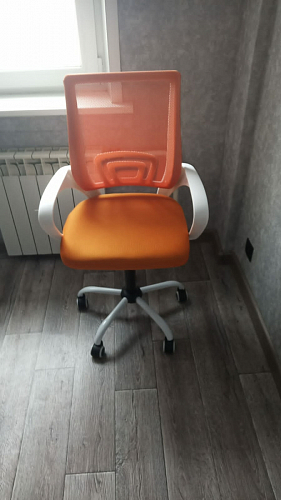 Компьютерное кресло Ergoplus белое / розовое фото покупателя 21