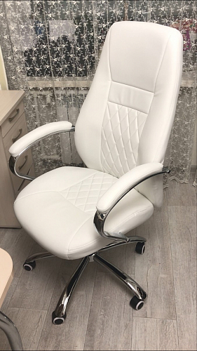 Компьютерное кресло Aragon белое фото покупателя 90