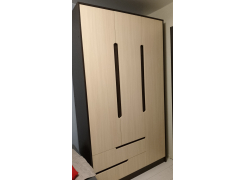 Шкаф Гавана трехстворчатый венге / дуб молочный фото покупателя 2