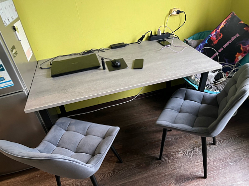 Деревянный стол Лота Лофт 140х80 черный матовый / бетон светлый фото покупателя 553