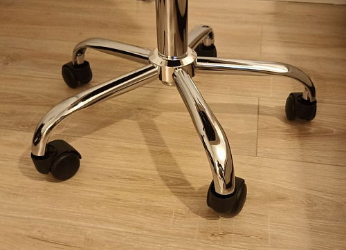 Компьютерный стул Trizor черный / белый фото покупателя 3