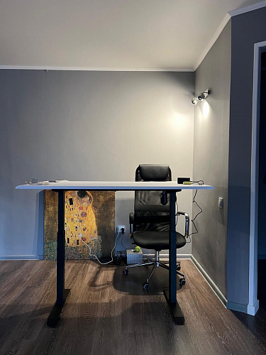 Компьютерный стол Маркос с механизмом подъема 140х80х75 орех кантри / белый фото покупателя 26