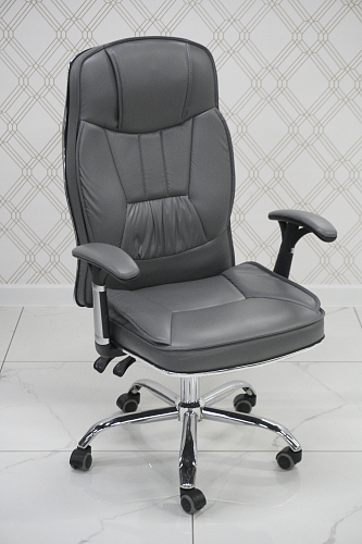 Компьютерное кресло Vestra black из шоурума 4