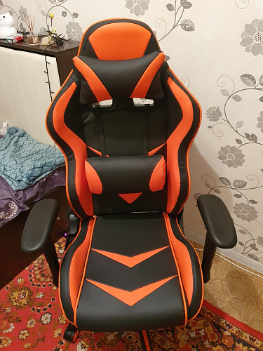 Компьютерное кресло Racer черное / оранжевое фото покупателя 101