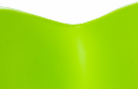 Пластиковый стул Eames PC-015 зеленый